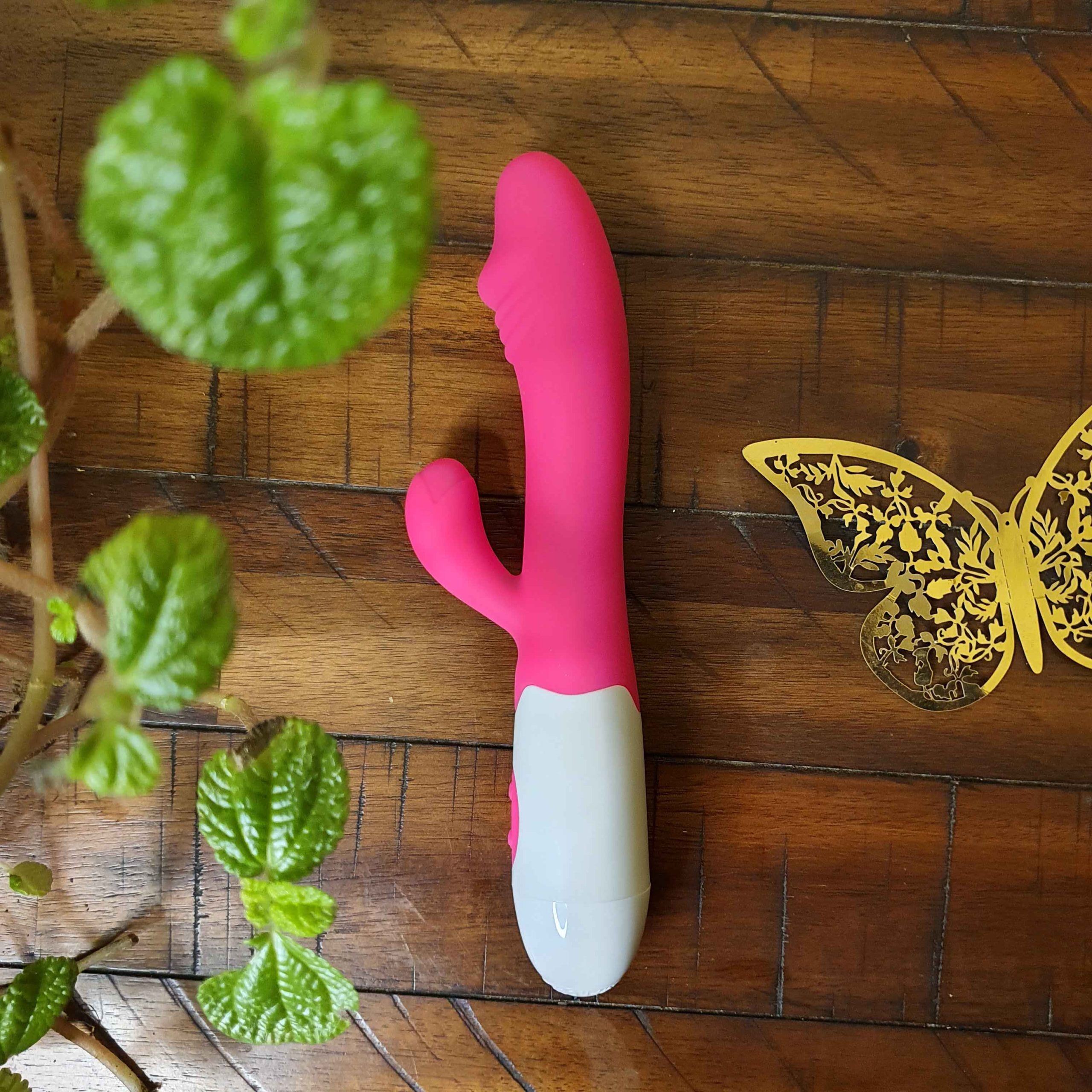 Geyser Wireless Rabbit Dildo Vibrator