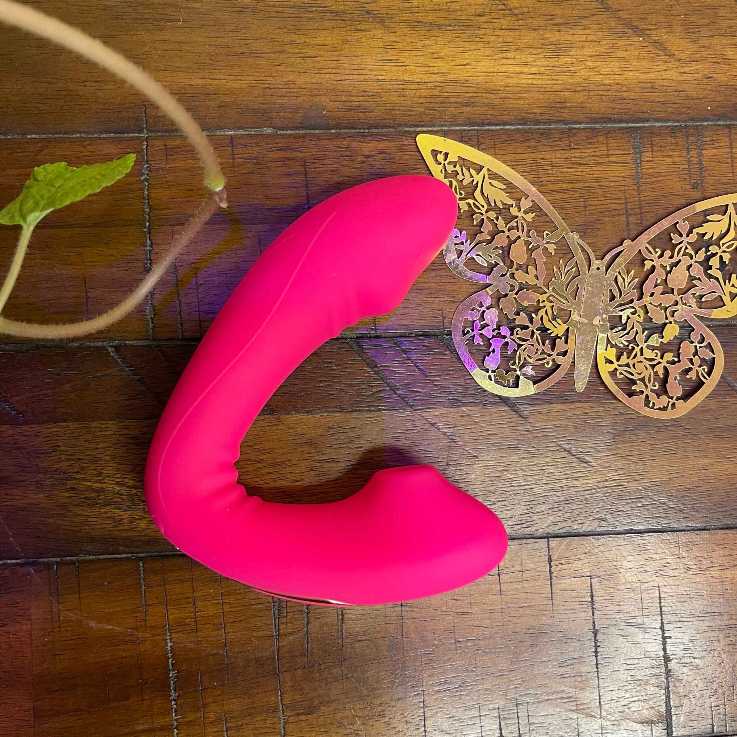 Wave Remote Control G Spot Vibrator with Clitoral Suction