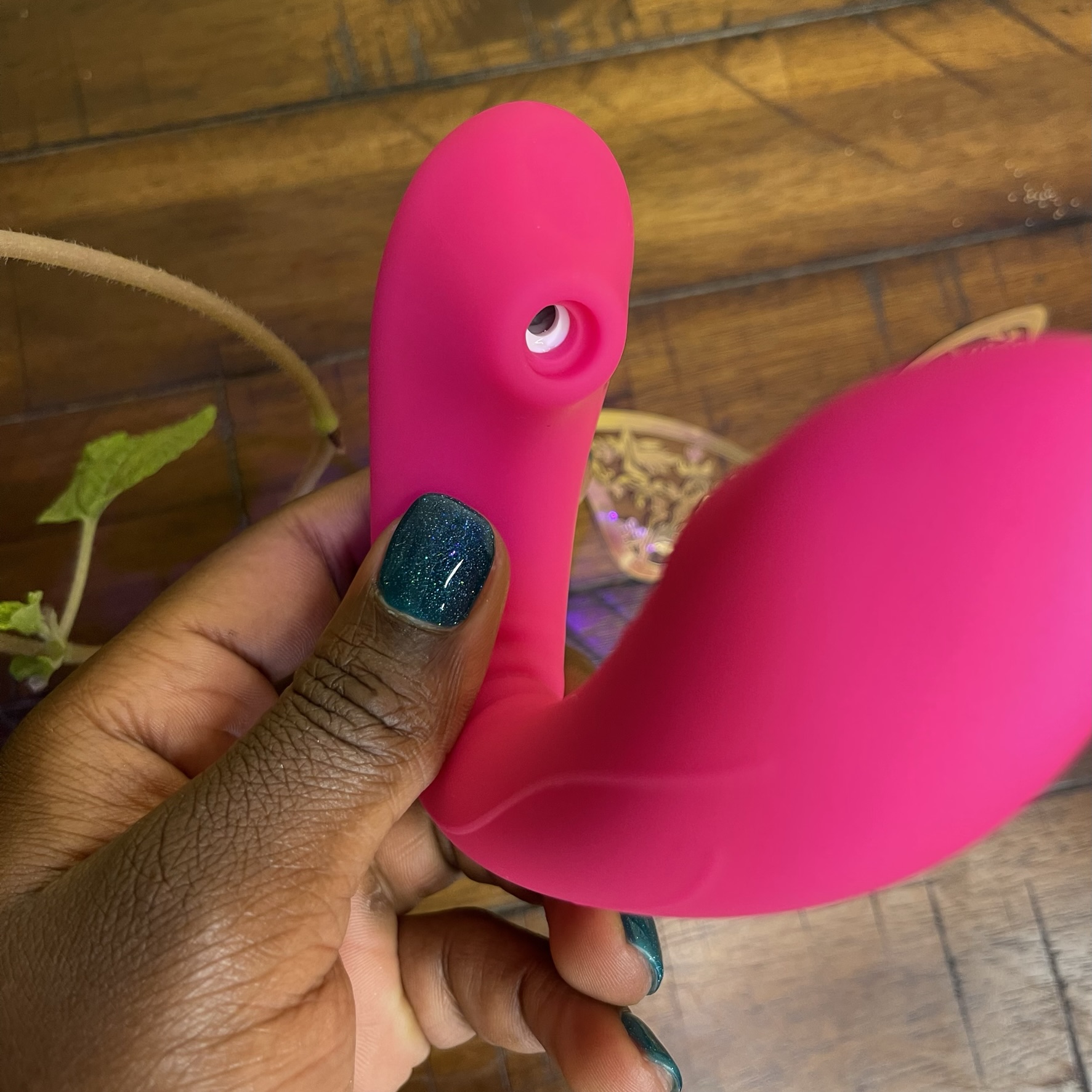 Eva Clitoral Suction and Licking Vibrator