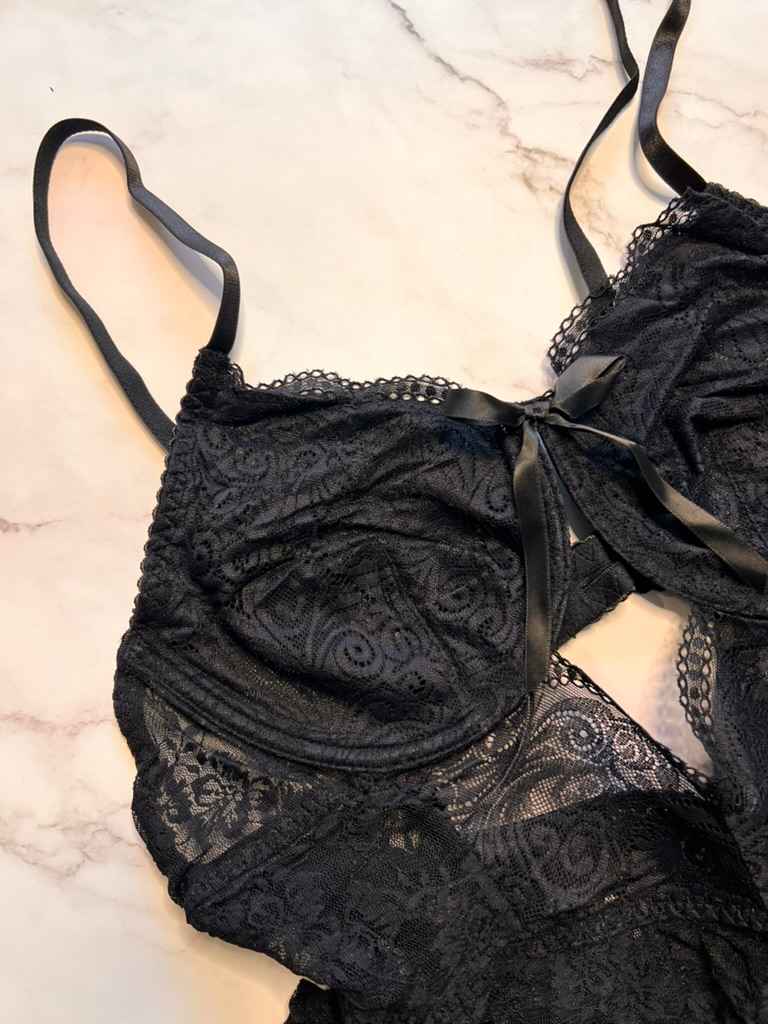 Binti Lacy Romper