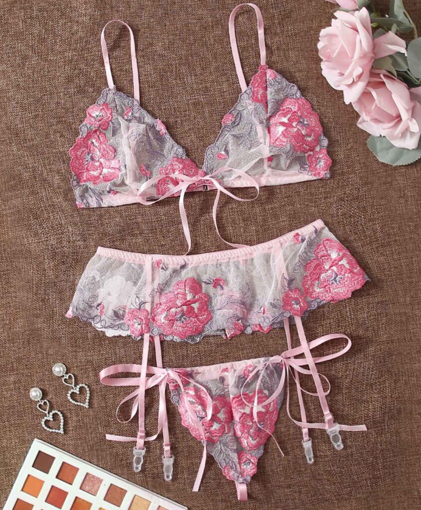 Neliah Bra and Garter Lingerie Set