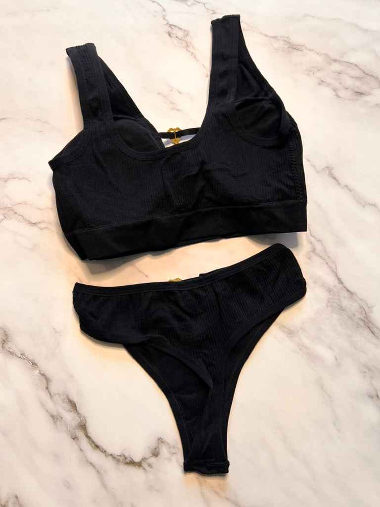 Aurelia Bra and Panty Lingerie Set