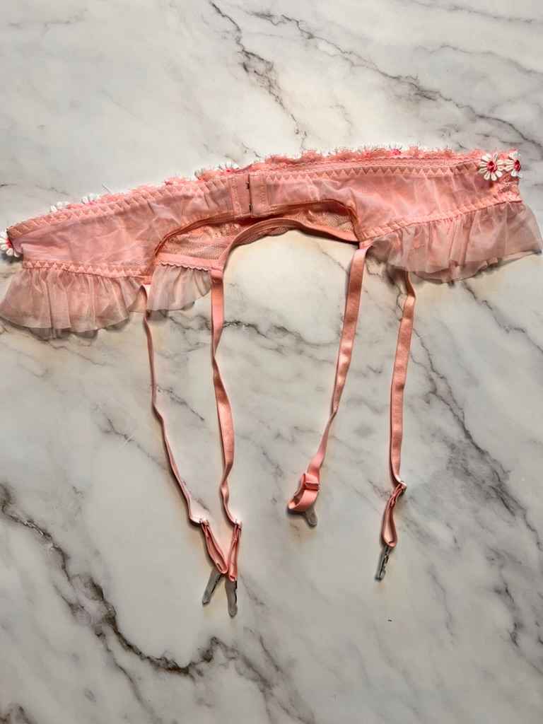 Kira Bra and Garter Lingerie Set