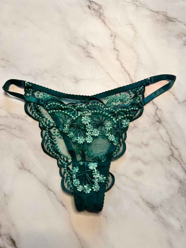 Elaine Bra and Garter Lingerie Set