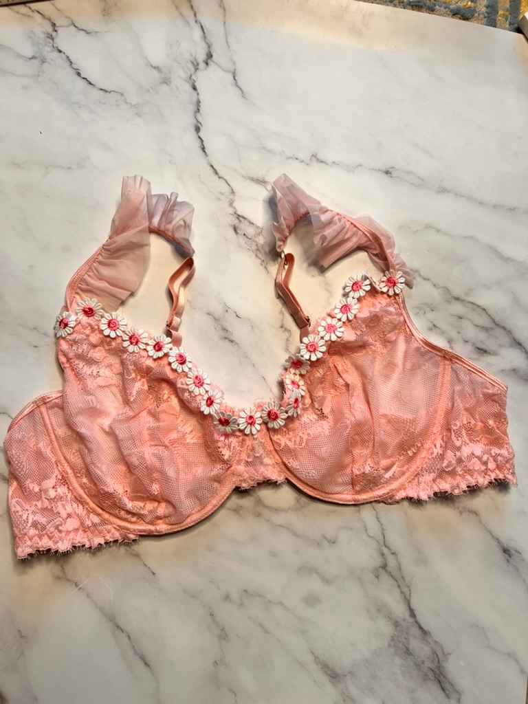 Kira Bra and Garter Lingerie Set