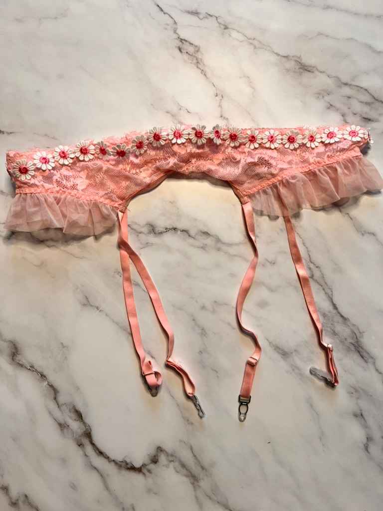 Kira Bra and Garter Lingerie Set