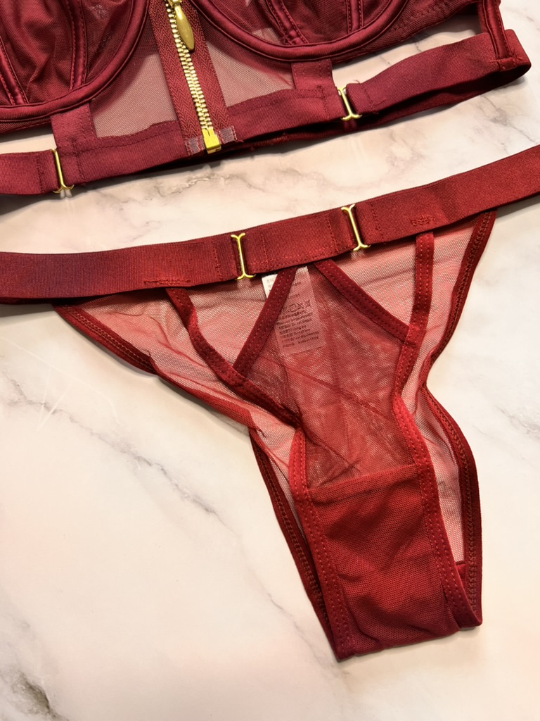 Jamila Bra and Panty Lingerie Set